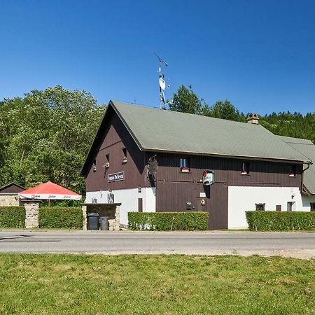 Penzion Pod Lesem Hotel Hodkovice Exterior foto